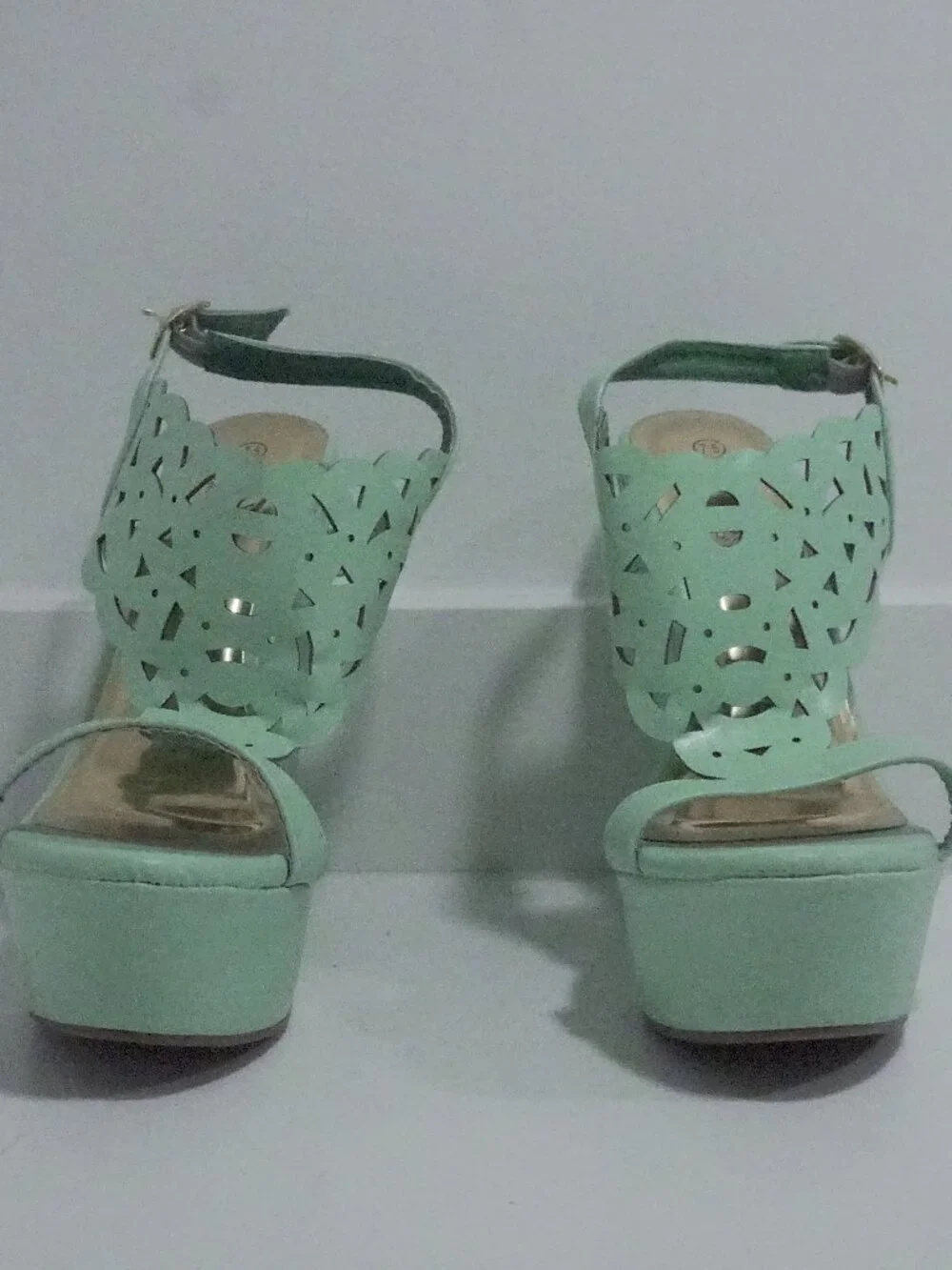 turquoise platforms